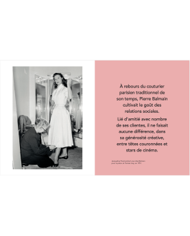 Dans la collection « Little Guide », un livre de citations illustré de photos de défilés, dédié à la célèbre marque Balmain.